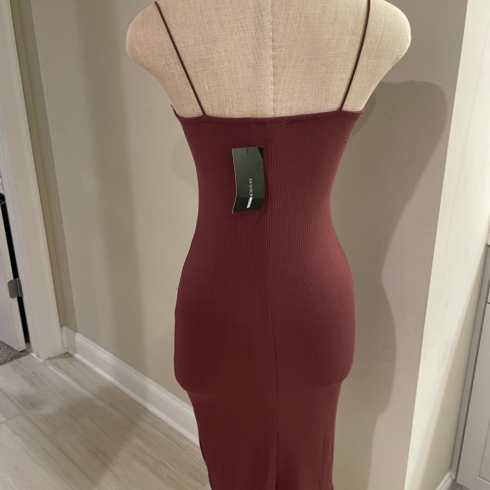 FASHION NOVA DRESS - Picture 3 of 5